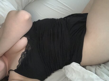 Jessiemeeks ポルノスター ホット 画像