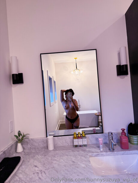美しいロシアのOnlyFans ヌード 画像