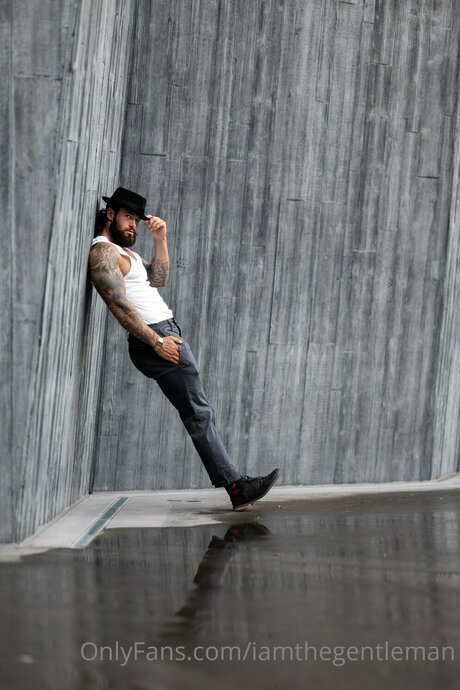 Iamthegentleman XXXモデル 写真