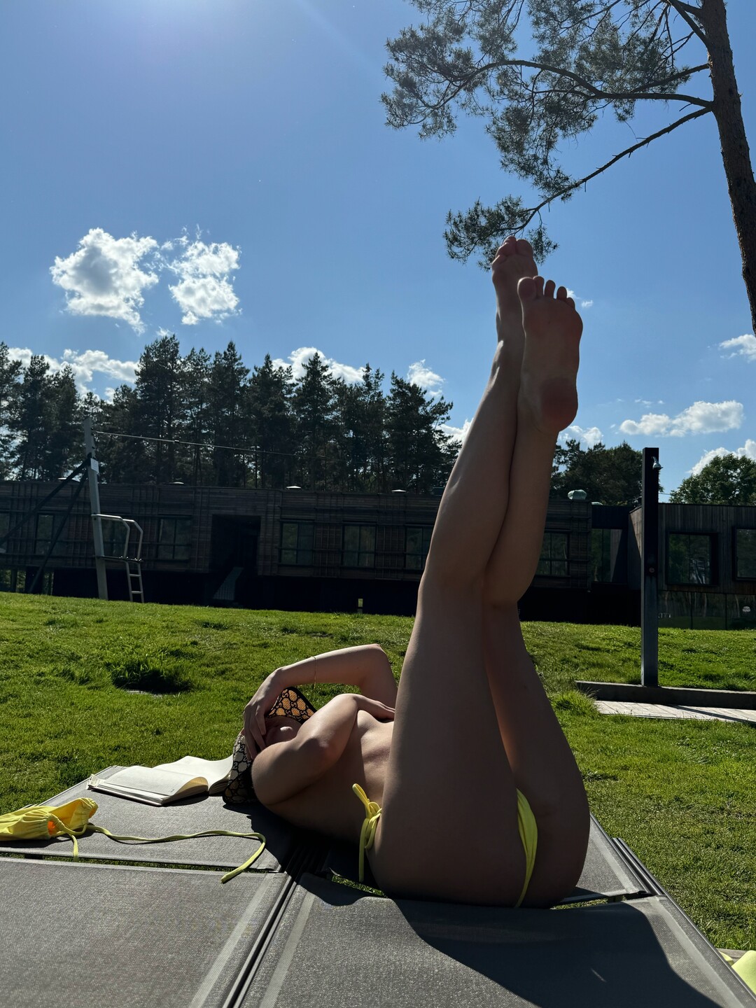 Juliaycht ポルノスター ヌード 画像