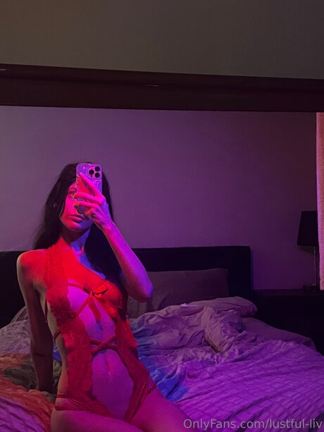 Lustful Liv 完璧なモデル 写真