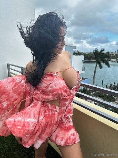 ぶっかけオンリーファンズ セクシー 写真