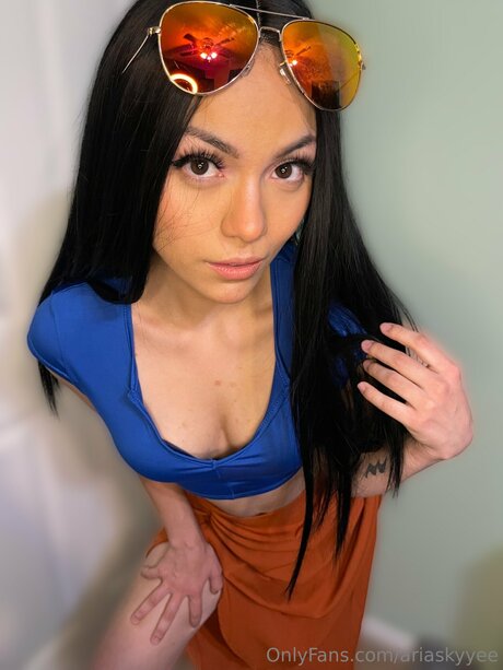 Ariaskyyee トップスター 写真