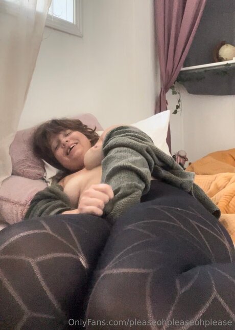 Pleaseohpleaseohplease セクシーなスター 写真