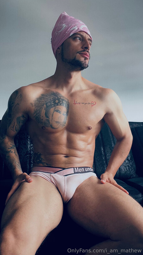 I Am Mathew 美しいモデル 画像