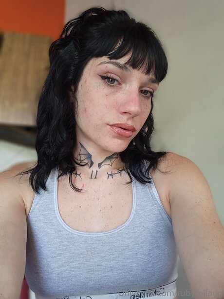 Rubymilagg ヌードのポルノスター 写真