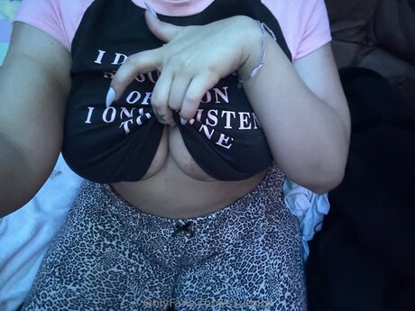 S1utpup 完璧なモデル 写真