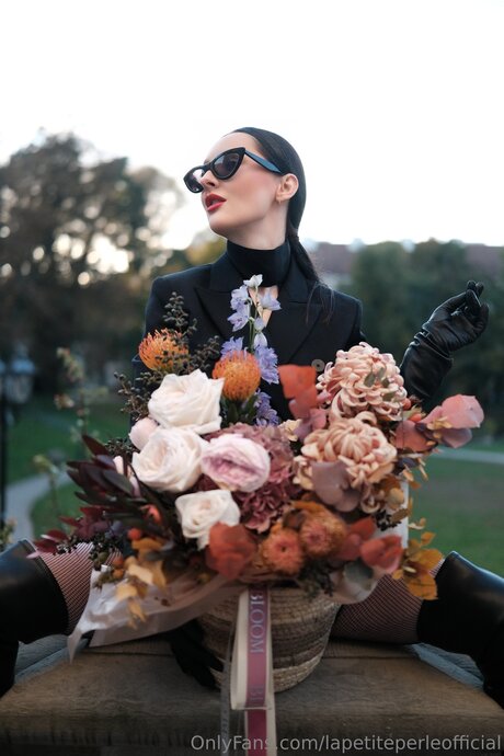Lapetiteperleofficial ヌード女優 画像