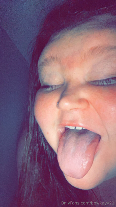 Bbwkayy21 ヌードスター 写真