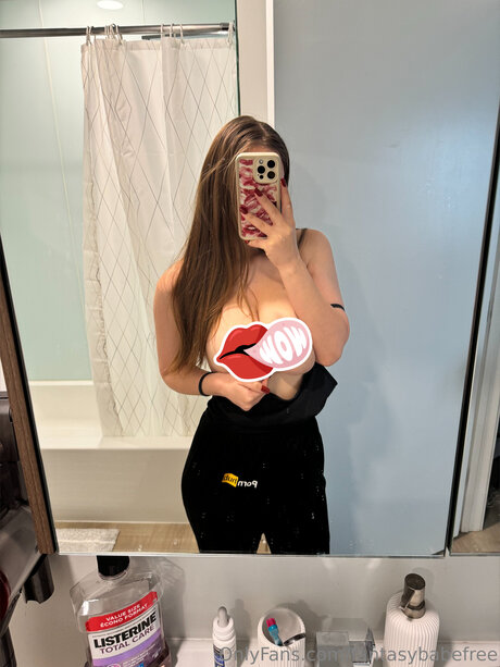 Fantasybabefree セックス女優 写真