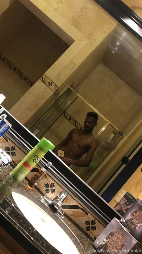 痩せたシーメールOnlyFans ホットセクシー 写真
