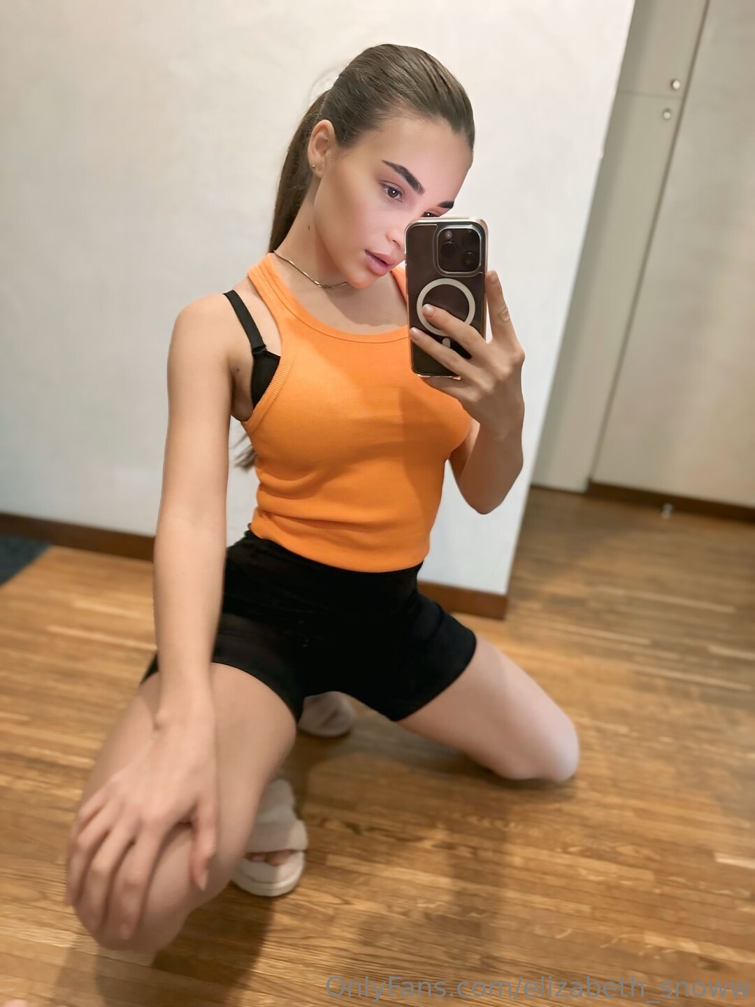 Elizabeth Dreamm ポルノモデル 画像