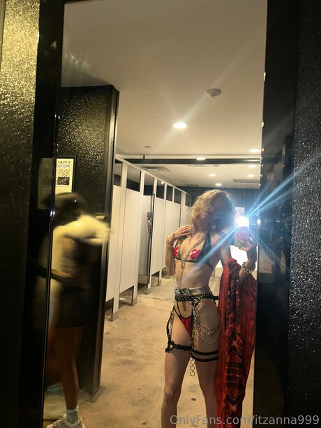 Itzanna999 スターセックス 画像