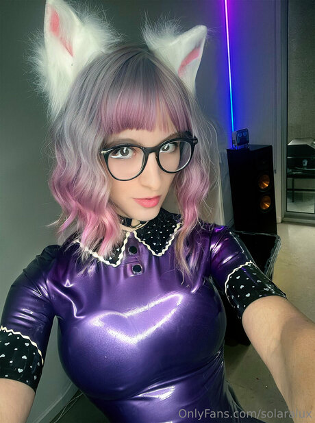Evelynvex 裸の女優 写真