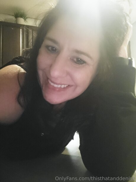 Thisthatanddenise top profile image