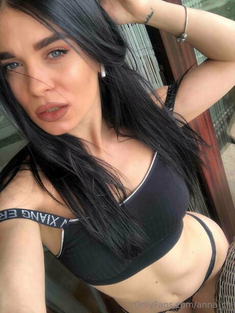 Mavissss セックススター 写真