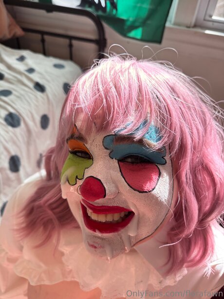 Florafawn セクシーなスター 写真