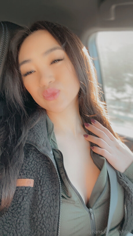 Rahice エロティックモデル 写真