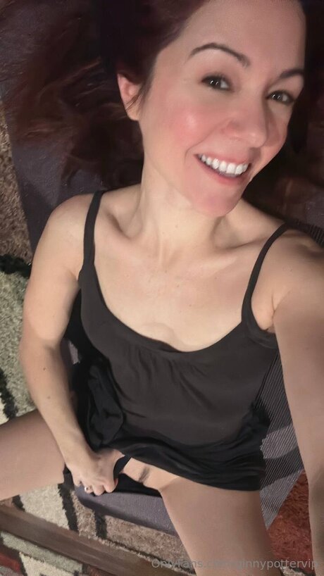 Ginnypottervip セクシーなポルノスター 写真