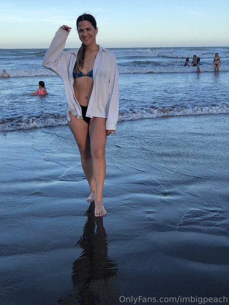 Imbigpeach 無料女優 写真