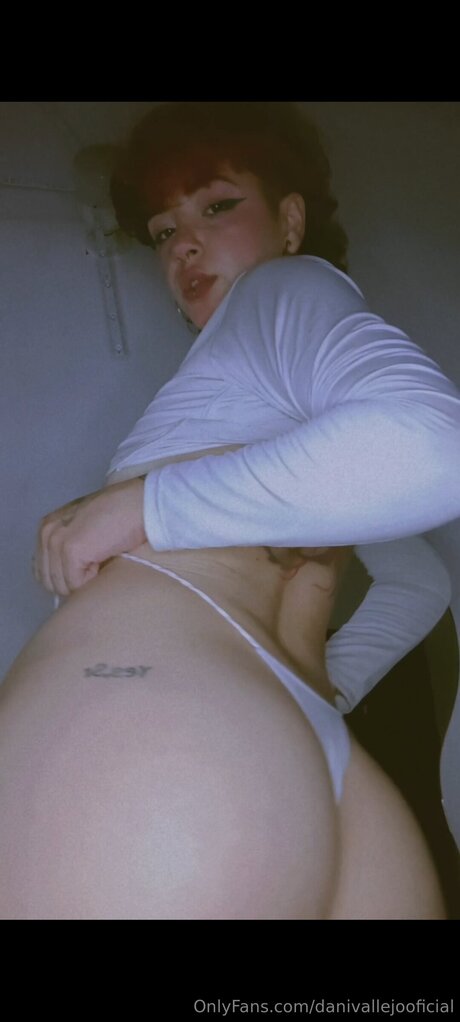 Danivallejooficial セックスポルノスター ギャラリー
