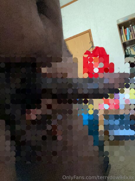 Terrydow94xxx エロティックなポルノスター 画像