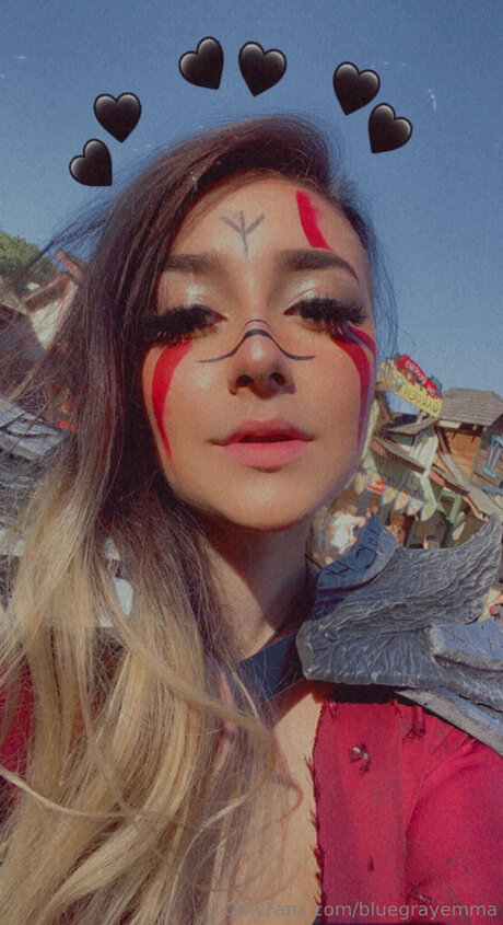 Bluegrayemma セクシー女優 画像