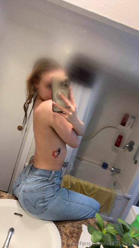 Bridgett Ttt 素敵なモデル 画像