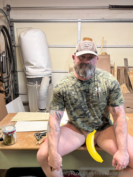 Freewooddaddy スター ヌード 写真