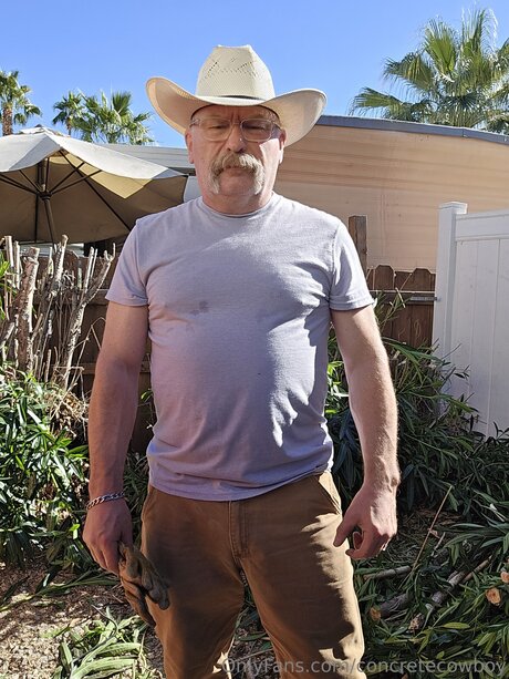 Concretecowboy ヌードのポルノスター 写真