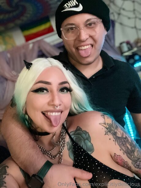 Explicitlydelicious トップ女優 写真