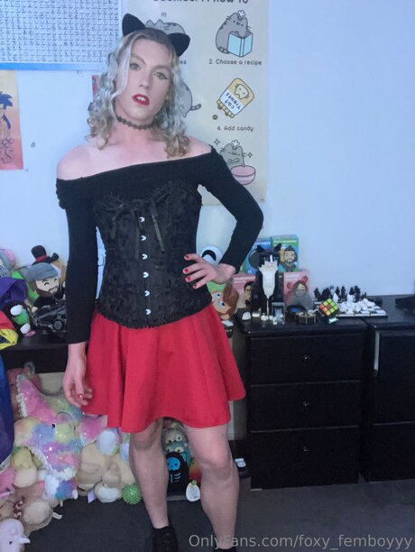 Foxy Femboyyy トップモデル 写真