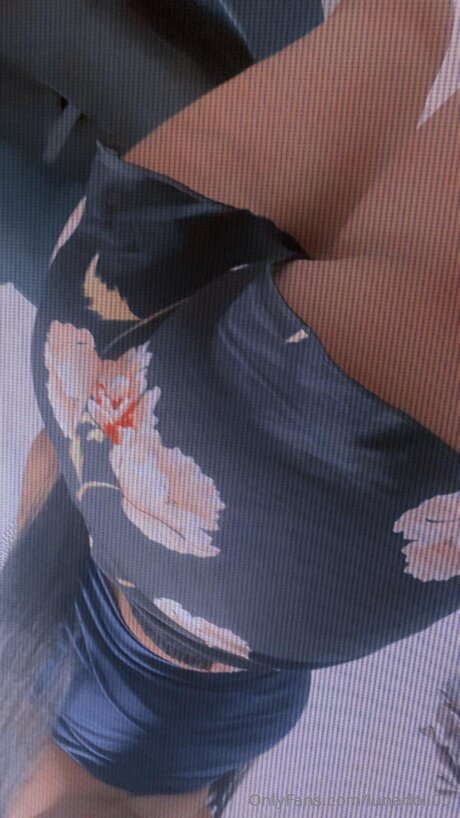Lunadoll001 ポルノスター 写真