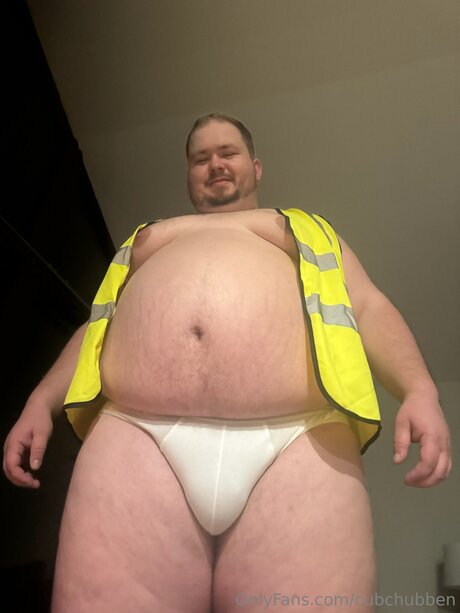 アマチュア大学オンリーファンズ セクシーヌード 画像