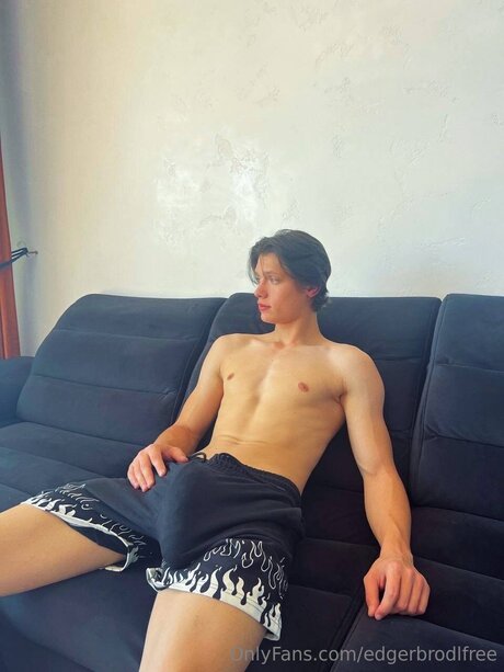 Edgerbrodlfree ポルノスター セックス 画像