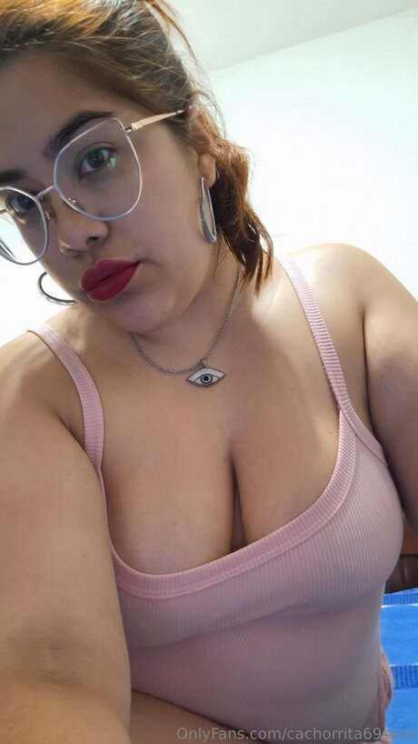 Cachorrita69sexx ポルノスター ホット 写真