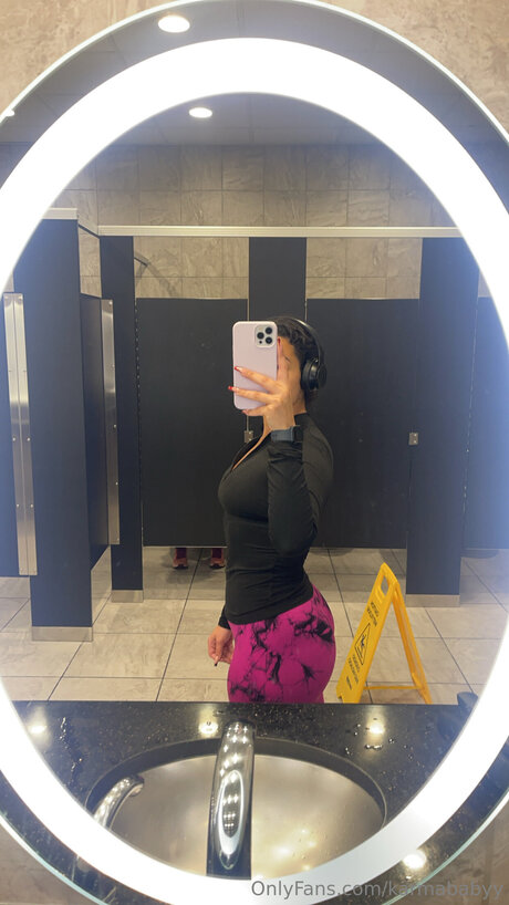 Karmababyy 限定モデル 画像