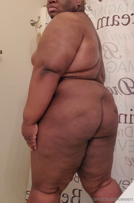 Chubbkween ポルノスター 写真