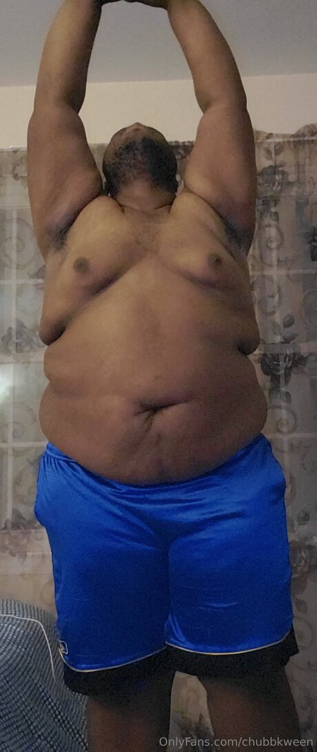 ゲイ男性オンリーファンズ トップ 画像