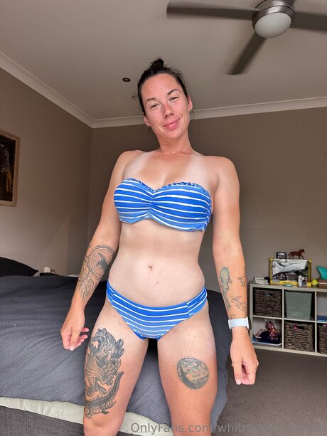 Whitraeofsunshine ポルノスター セックス 写真