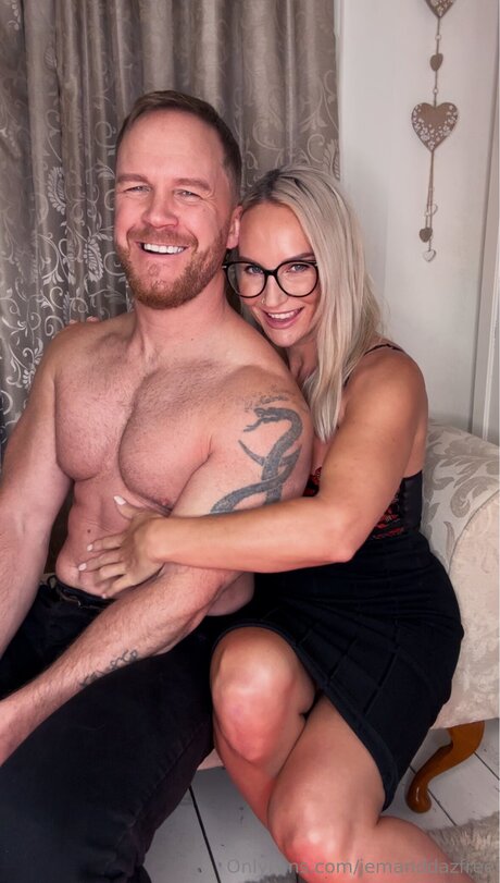 Jemanddazfree セクシーなスター 写真