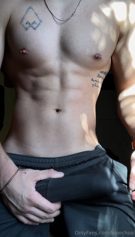 Leoochoa セックスモデル 写真