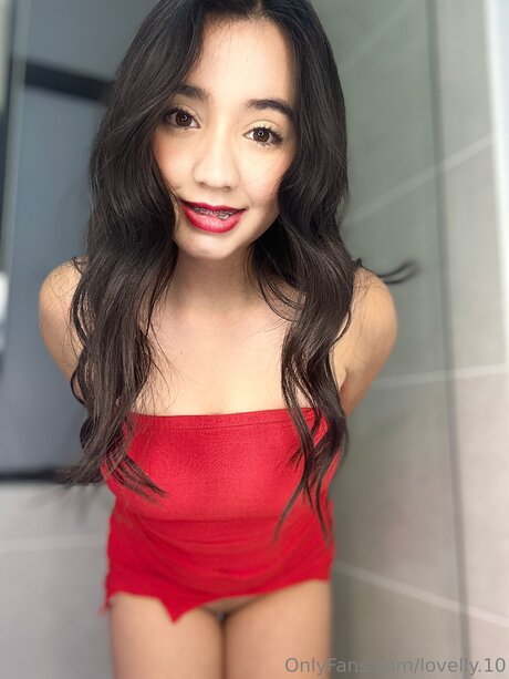 Lovelly 10 独占モデル 写真