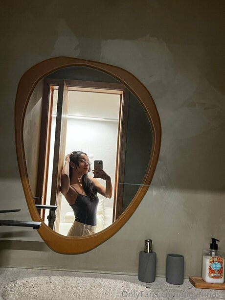Gigymnast 独占スター 写真