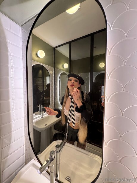 Nikkitaslayer ホットなモデル 写真