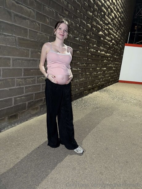 Pregnantmadz 完璧な女優 写真