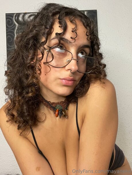 Maya Morocha ポルノスター 高品質 画像