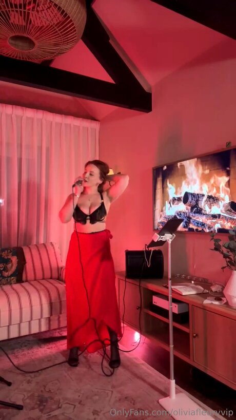 Oliviafleurvvip 可愛いモデル 画像