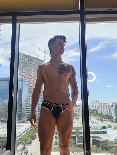 Nickcuriousx ポルノスター xxx 写真