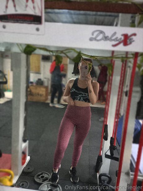 Cameronziegler 完璧なモデル 写真